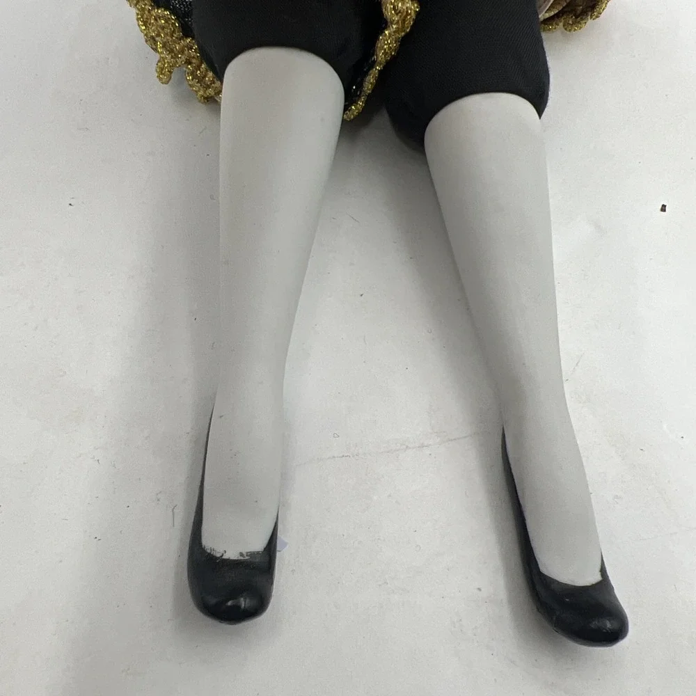 McField Fashion 15